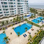 Clifford Place Morros Epic - Direct Beach Access